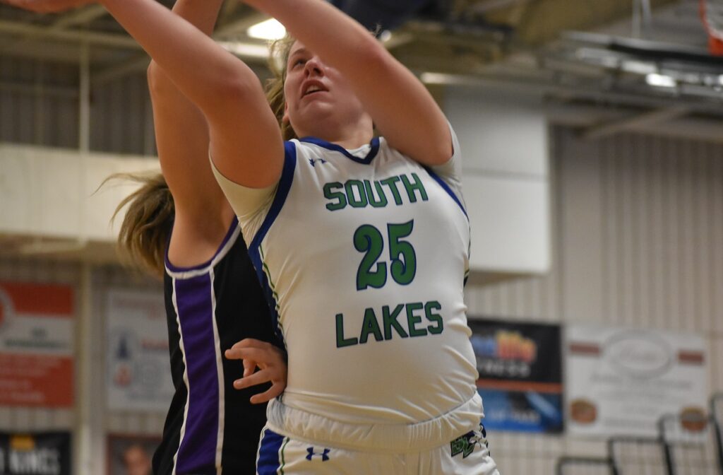 The Seahawks rallied behind senior forward Jess Dornak (16 points, 10 rebounds) here powering to the rim.